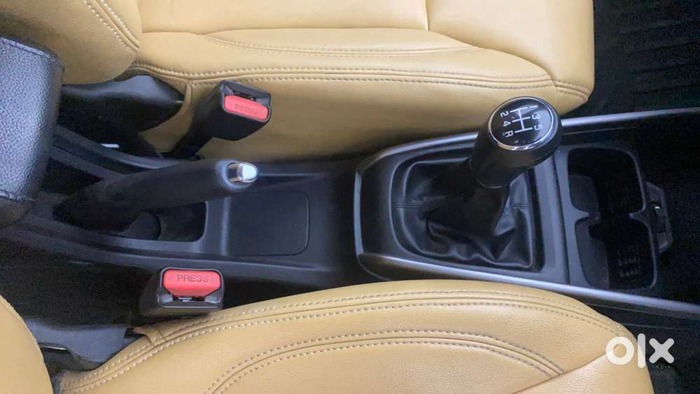 Maruti Suzuki Xl6 Alpha, 2021, Petrol