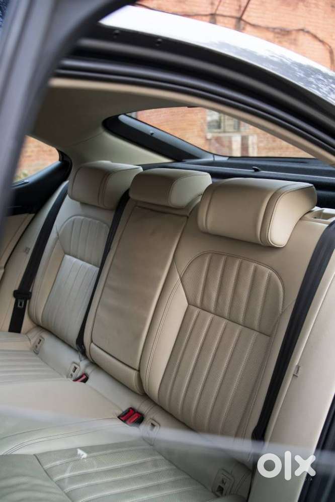 Skoda Superb Laurin And Klement 1.8, 2023, Petrol