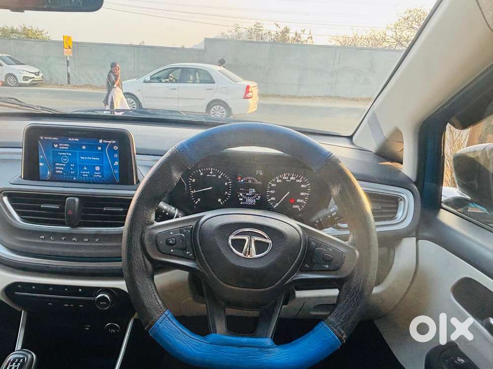 Tata Altroz Xz, 2022, Petrol
