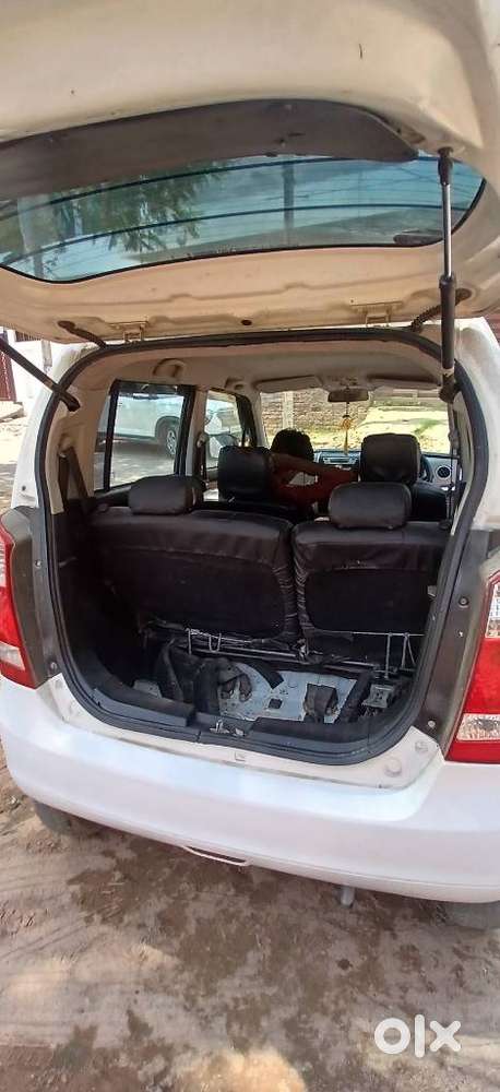Maruti Suzuki Wagon R Vxi 1.0, 2016, Petrol