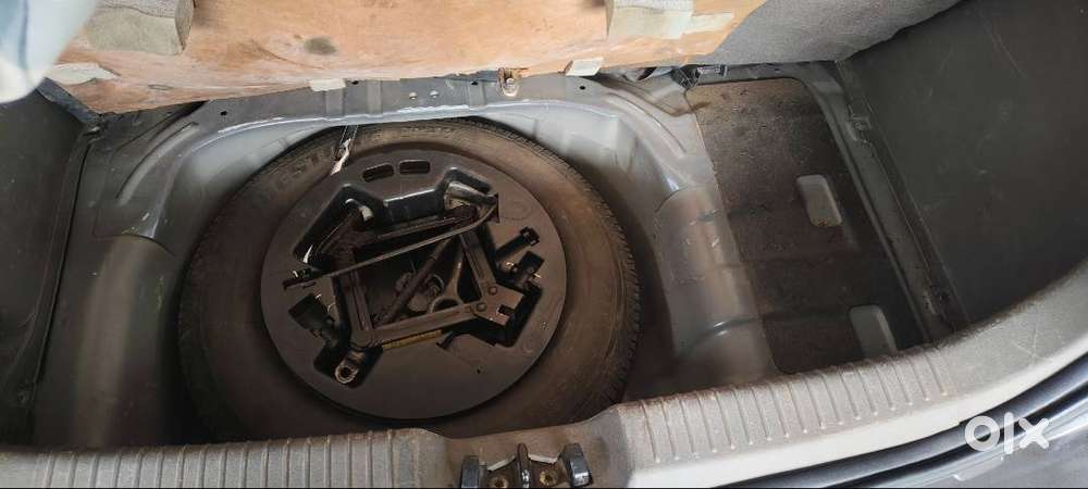 Car In Good Condition With 1.5lacs