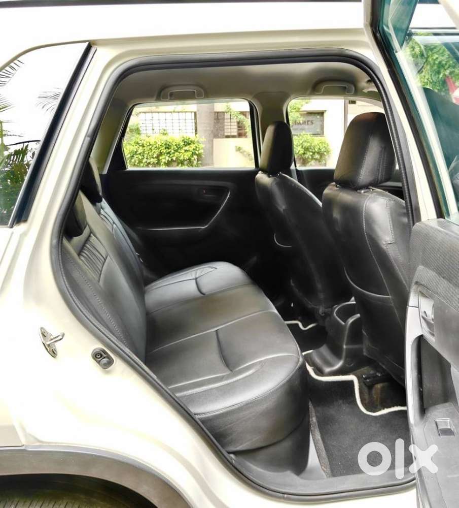 Maruti Suzuki Brezza 1.5 Zxi Smart Hybrid, 2021, Petrol