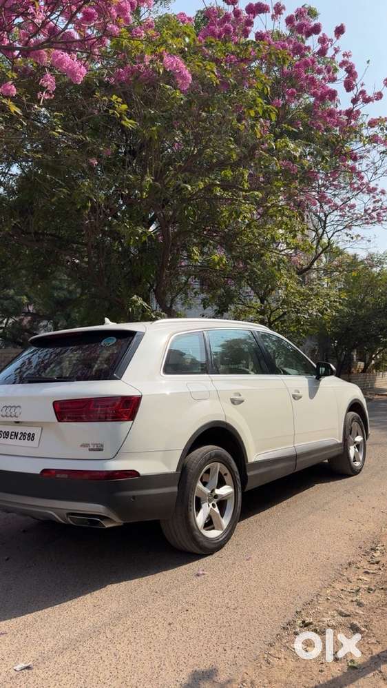 Audi Q7 Quattro Technology 2016 Less Driven