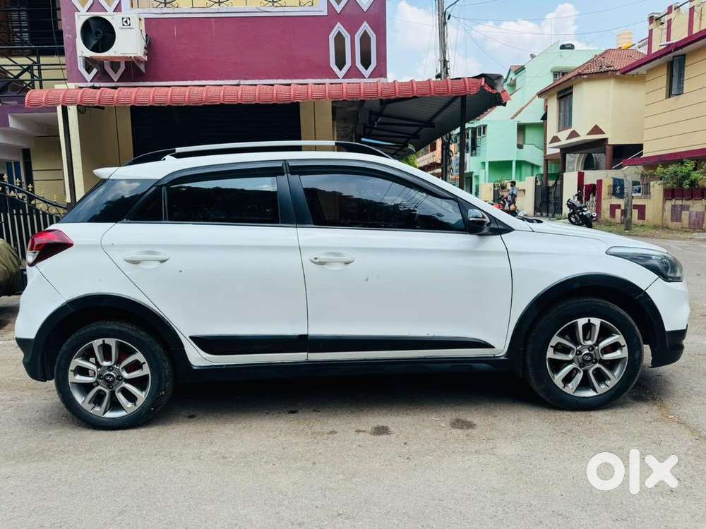 Hyundai I20 Active 2015 Diesel 65000 Km Driven