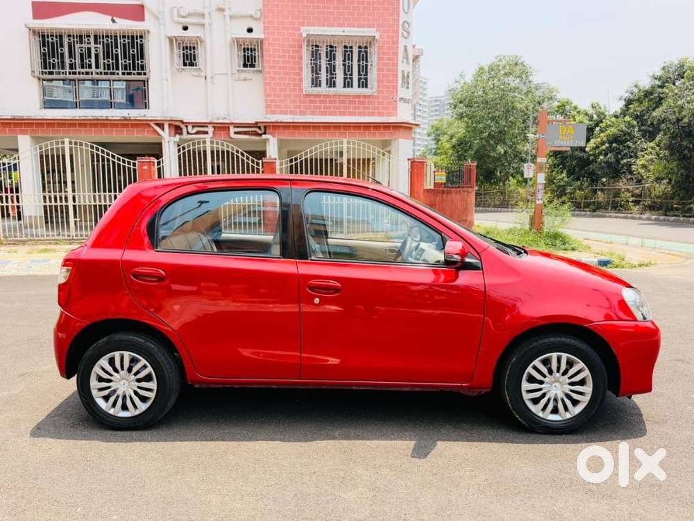 Toyota Etios Liva 2015 Petrol Well Maintained