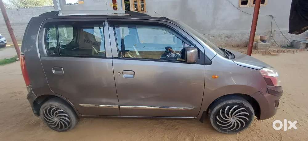 Maruti Suzuki Wagon R 1.0 2013 Petrol 75300 Km Driven