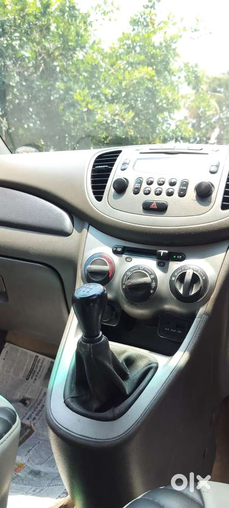 Hyundai I10 Sportz, 2011, Petrol