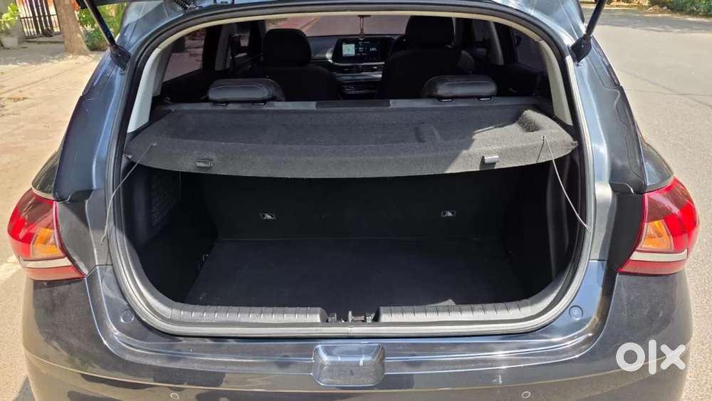 Hyundai I20 Asta (o) 1.2 Mt, 2021, Petrol