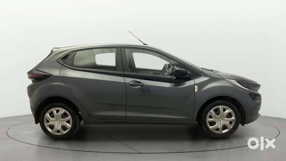 Tata Altroz 1.2 Xm Plus, 2022, Petrol