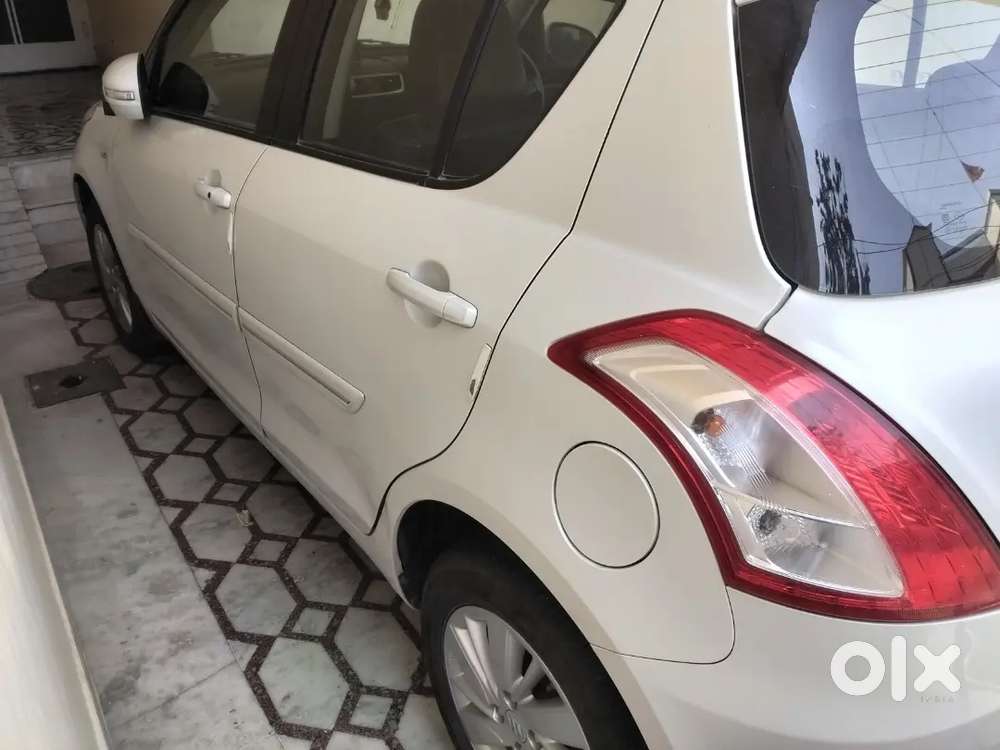 Maruti Suzuki Swift 2016