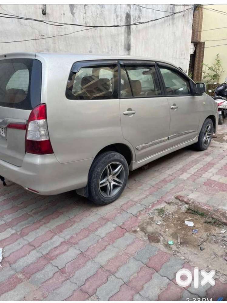 Toyota Innova Diesel 2013 Model