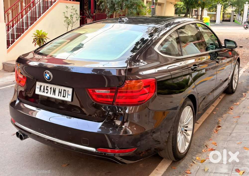 BMW 3 Series GT 320d Luxury Line, 2016, Diesel