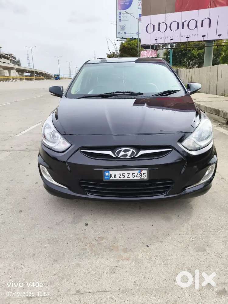 Hyundai Verna 1.6 Crdi Sx