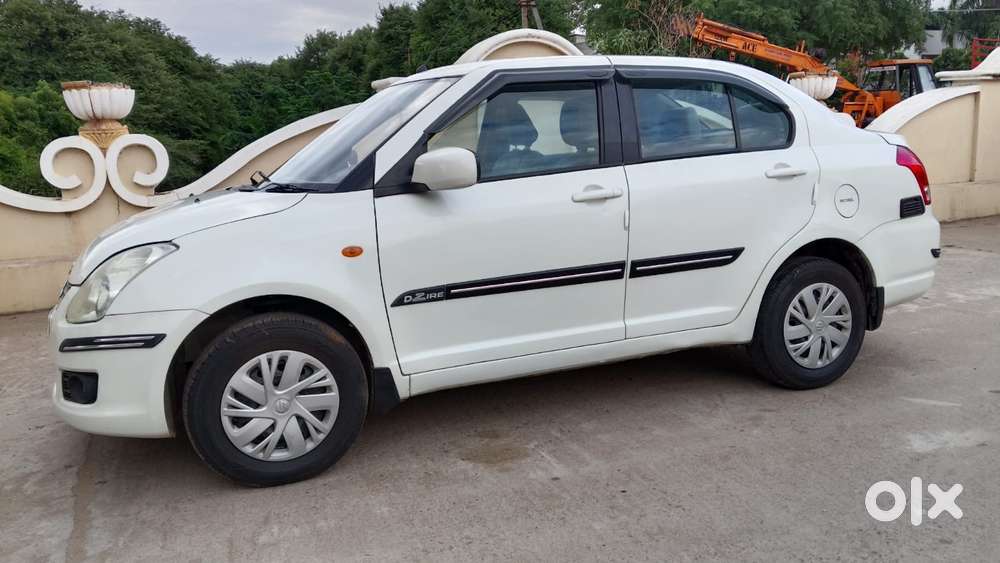 Maruti Suzuki Dzire 1.2 Vxi Amt, 2010, Petrol