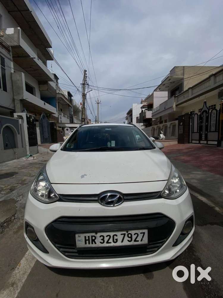 Hyundai Grand I10 2014 Diesel Well Maintained