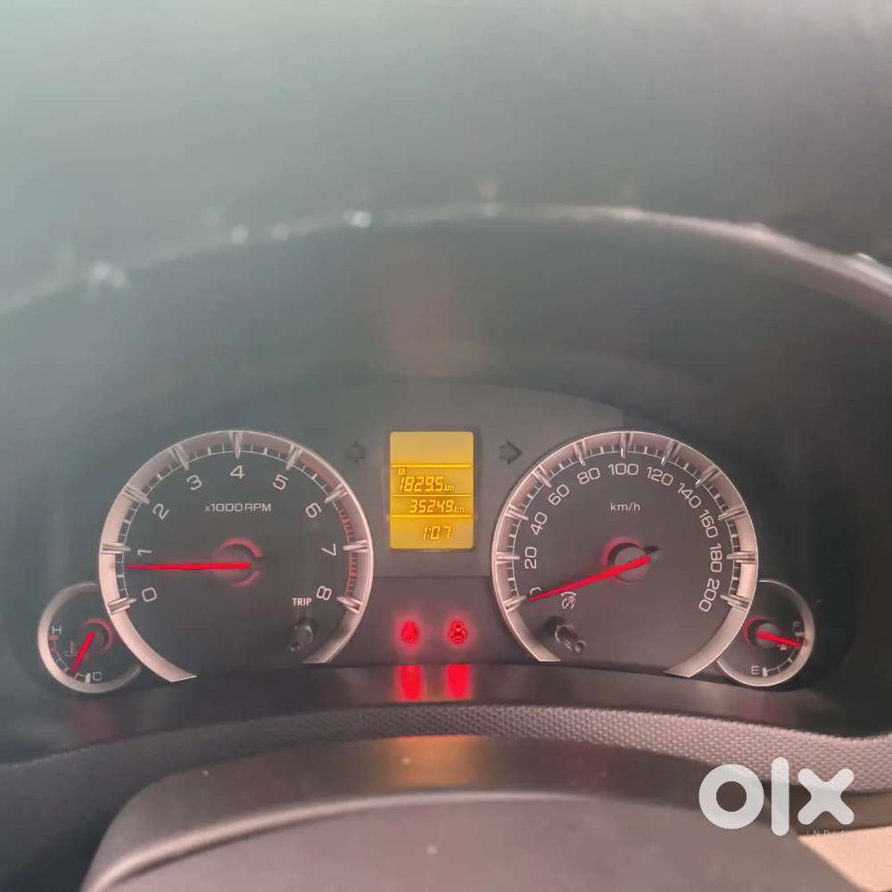 Maruti Suzuki Dzire 2015 Petrol 35000 Km Driven