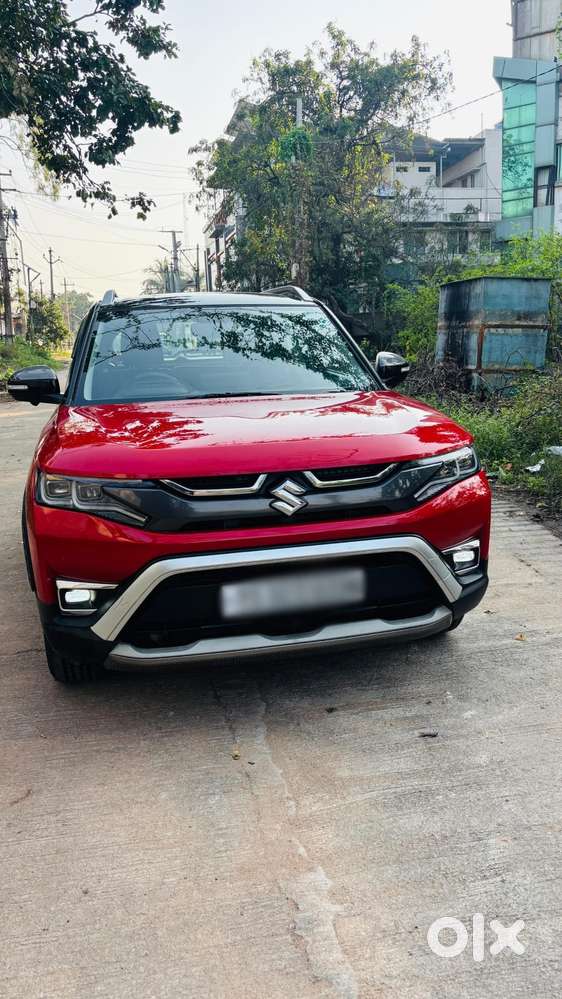 Maruti Suzuki Vitara Brezza Zxi + Mt Dual Tone, 2023, Petrol