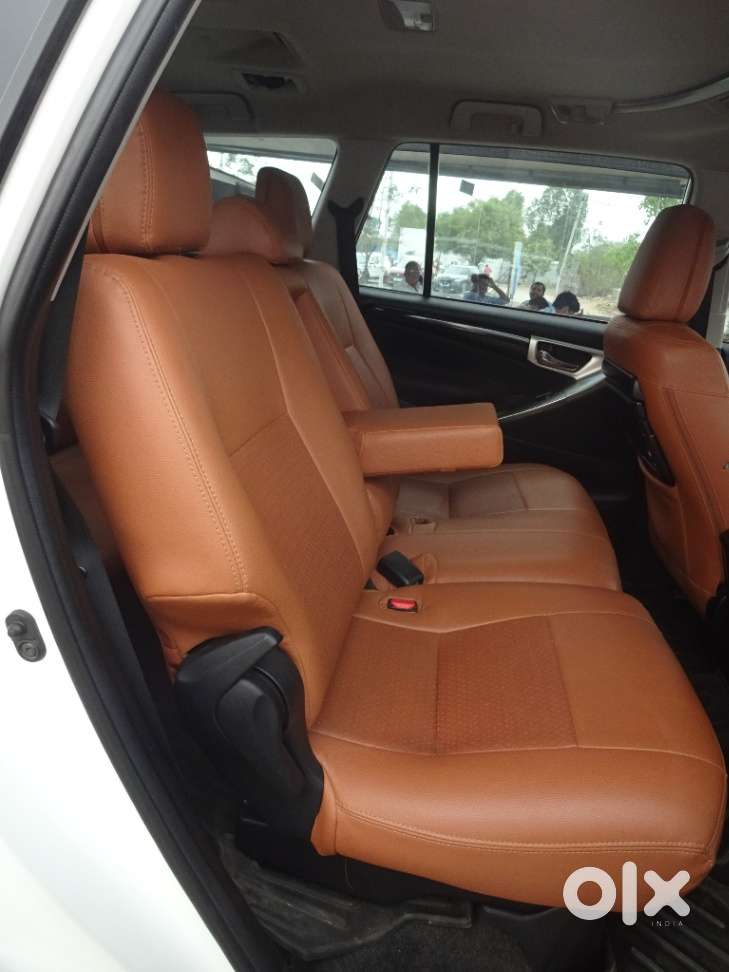 Toyota Innova Crysta 2.4 V 8 Str, 2022, Diesel