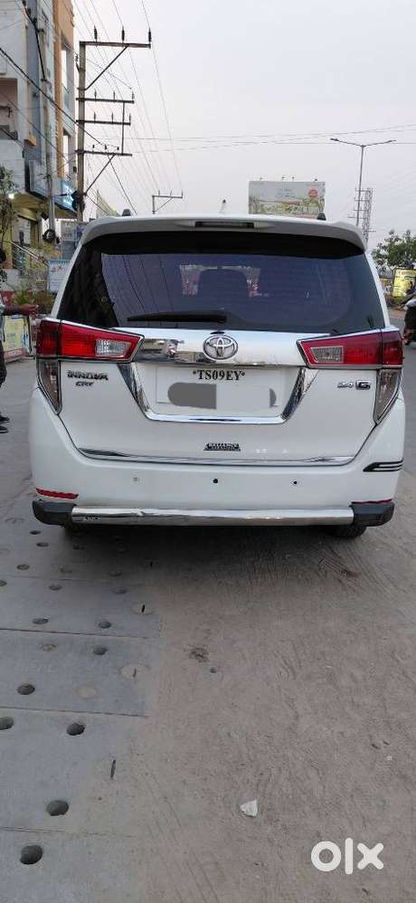 Toyota Innova Crysta 2.4 G Mt 8s, 2018, Diesel