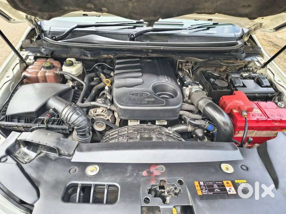 Ford Endeavour 3.2 Titanium At 4x4, 2017, Diesel