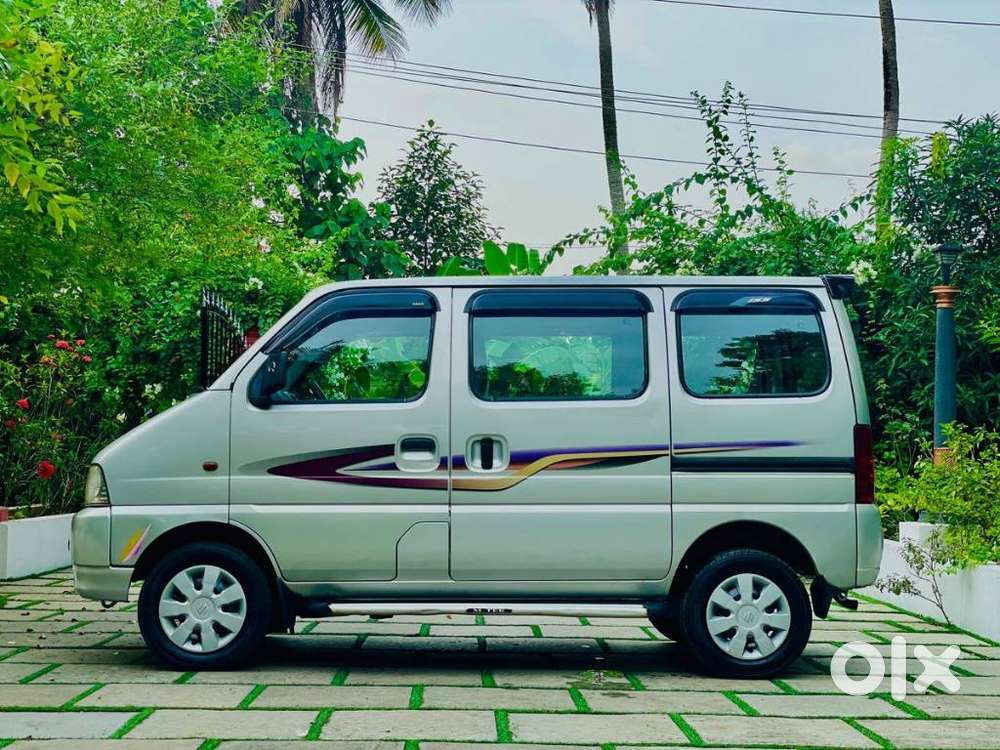 Maruti Suzuki Eeco 5 Str With A/c+htr, 2010, Petrol