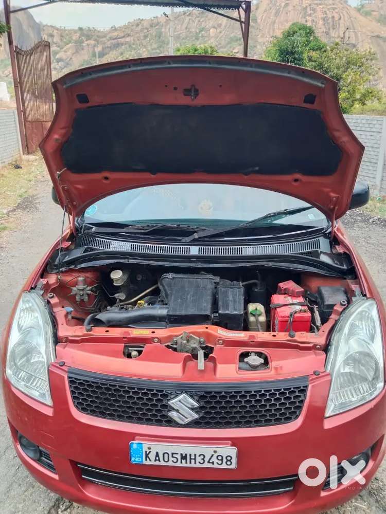 Maruti Suzuki Swift 2010 Petrol 100000 Km Driven