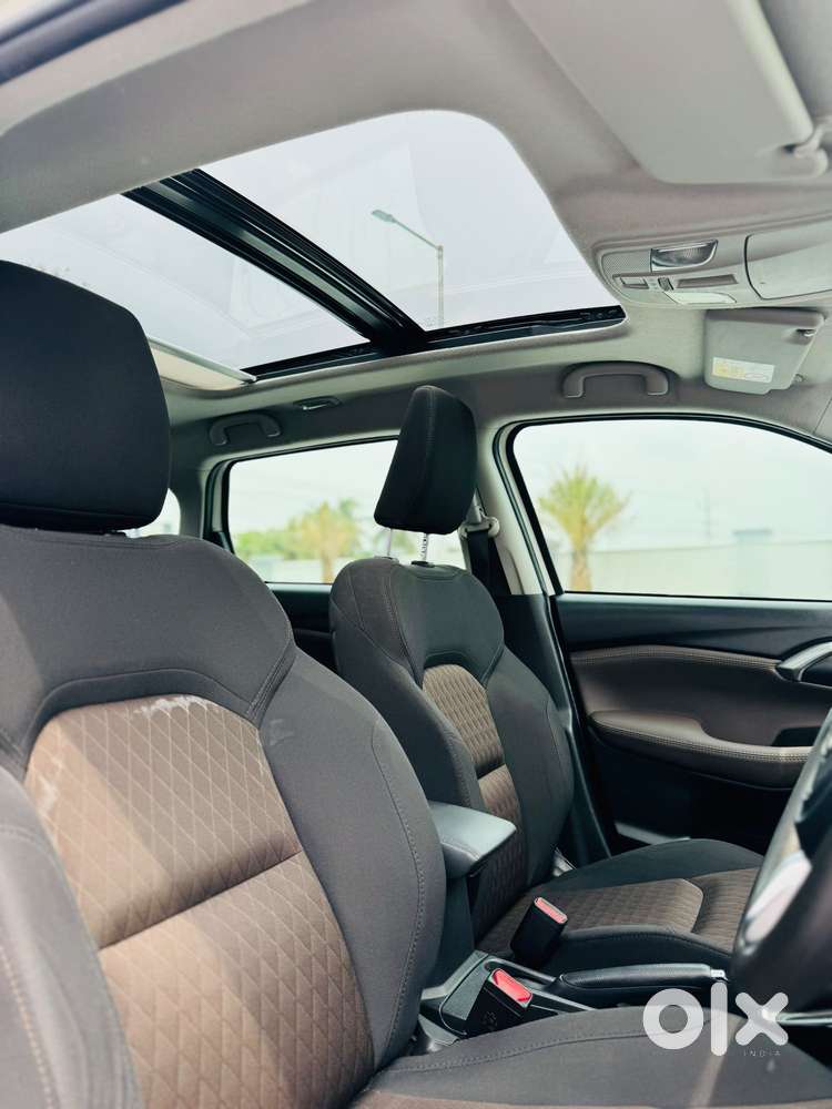 Toyota Urban Cruiser Hyryder 1.5 G Hybrid, 2024, Petrol