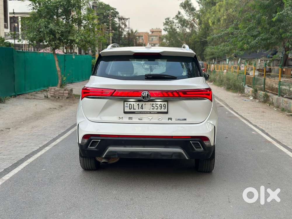 Mg Hector Plus Sharp Pro 1.5 Turbo Petrol Cvt 7 Str, 2024, Petrol