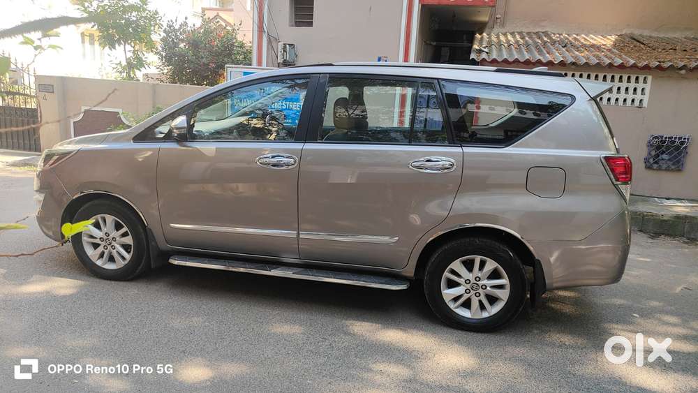 Toyota Innova Crysta 2.4 G Mt 7 Str, 2018, Diesel