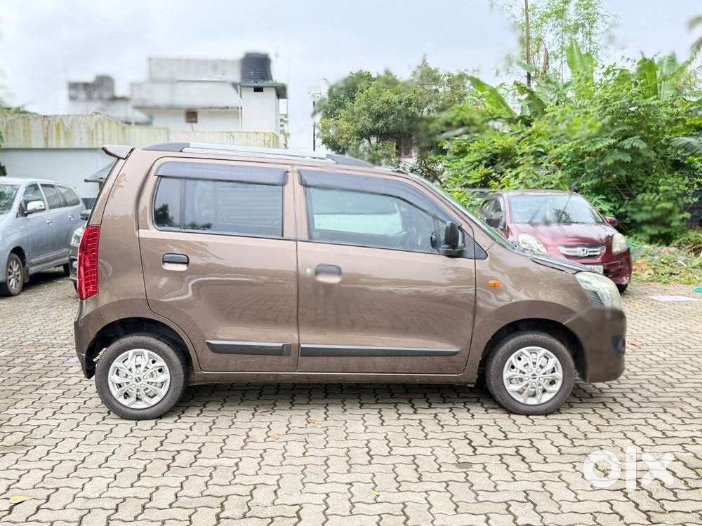 Maruti Suzuki Wagon R Lxi Optional, 2015, Petrol