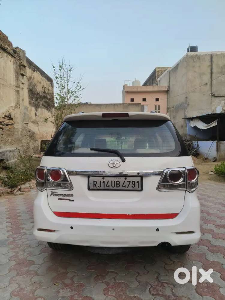 Toyota Fortuner 2012 Diesel 167550 Km Driven