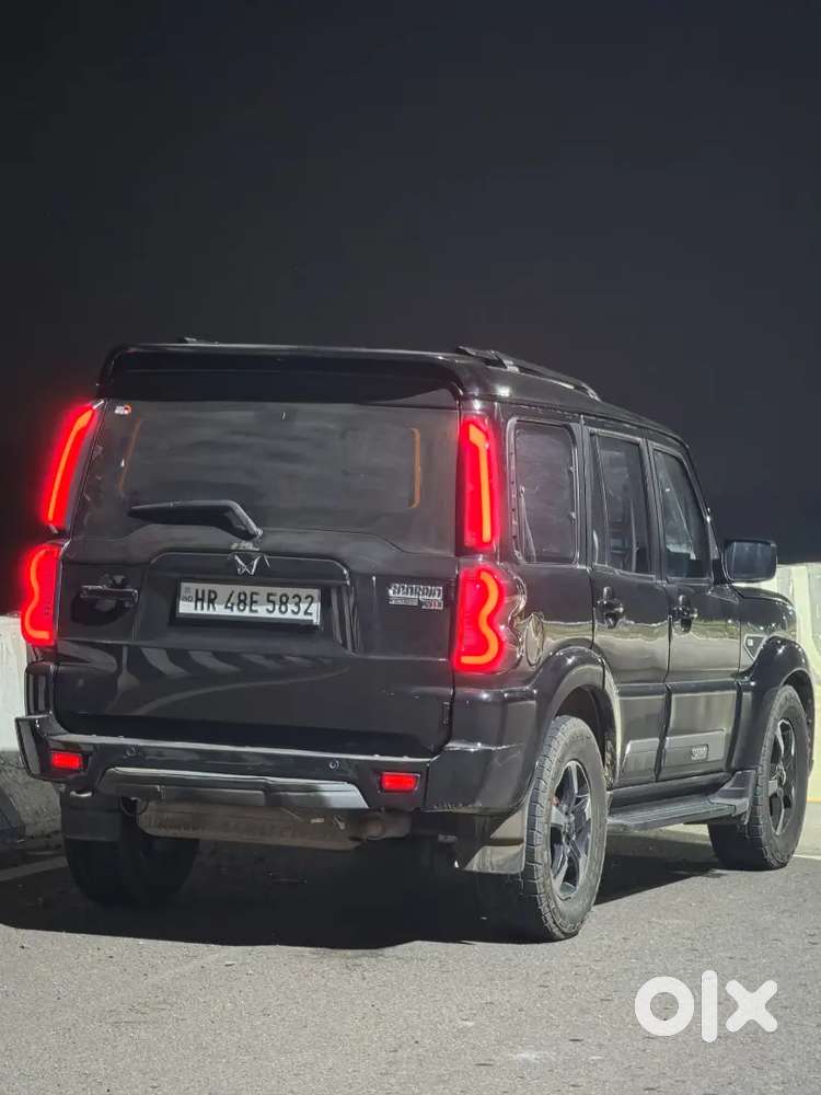 Mahindra Scorpio Classic 2024 Diesel Manual
