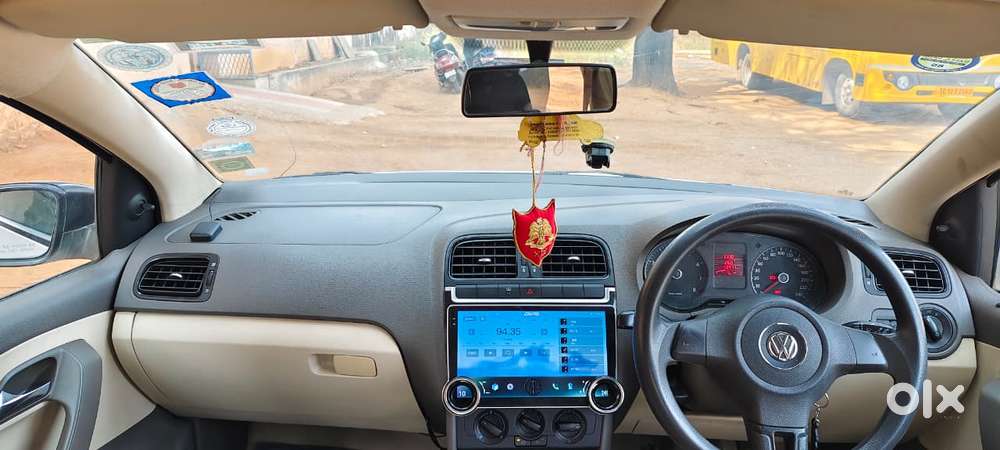 Volkswagen Vento 2010-2013 Petrol Trendline, 2011, Petrol