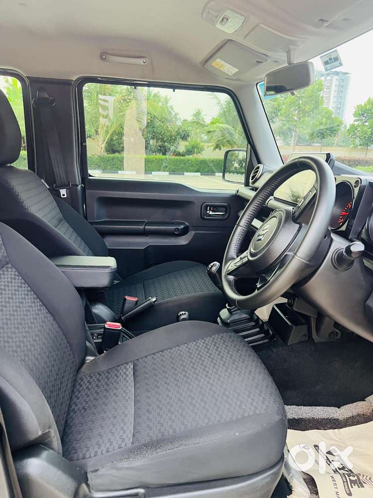 Maruti Suzuki Jimny Alpha Mt, 2023, Petrol