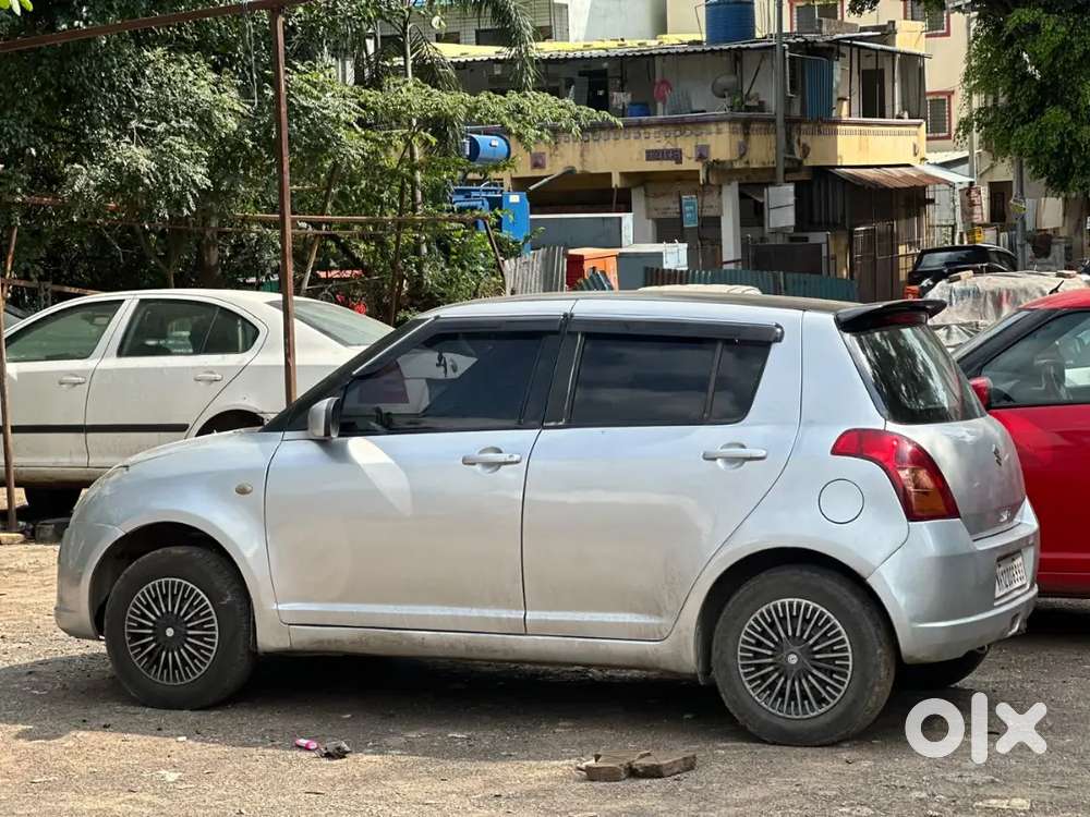 Maruti Suzuki Swift 2007 Petrol + Cng