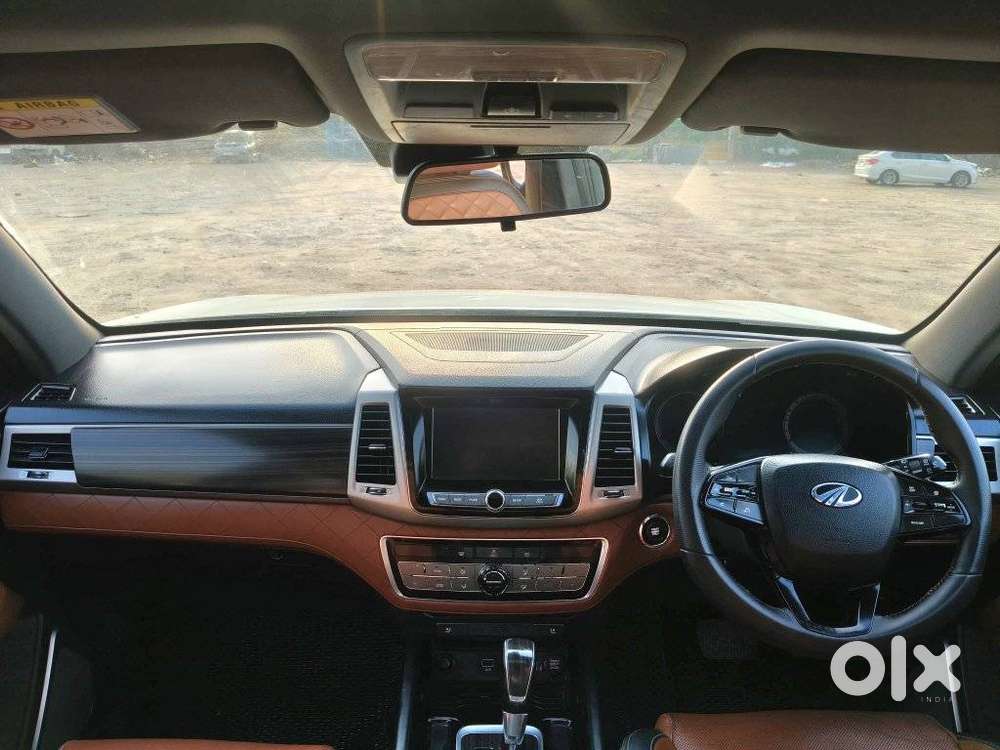 Mahindra Alturas G4 4x2 At, 2019, Diesel