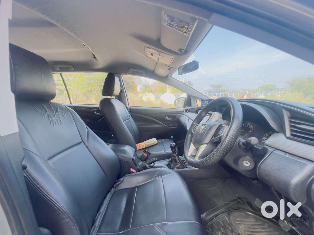 Toyota Innova Crysta 2.4 G Mt, 2017, Diesel