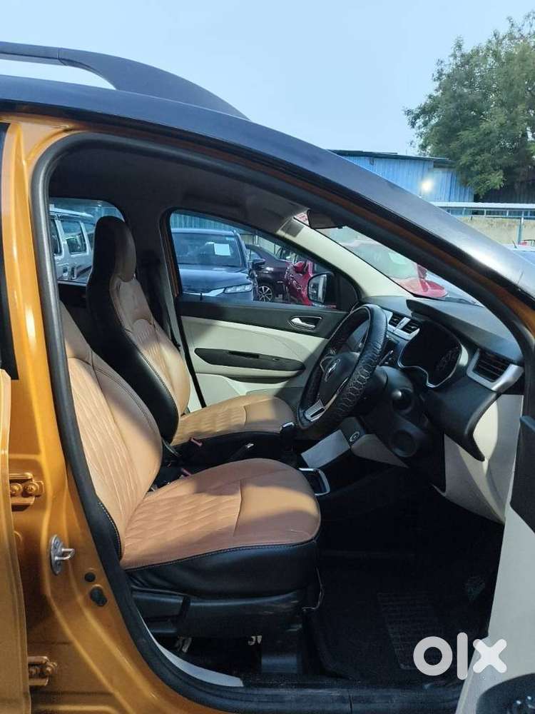 Renault Triber Rxz, 2020, Petrol