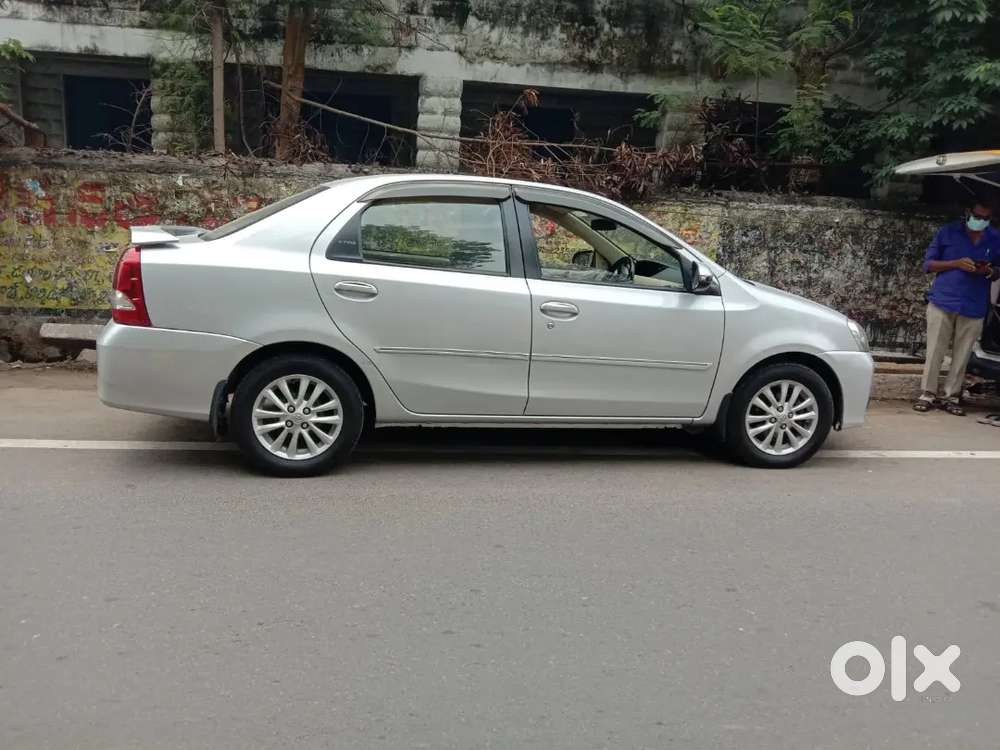 Toyota Platinum Etios 2017 Diesel 182543 Km Driven