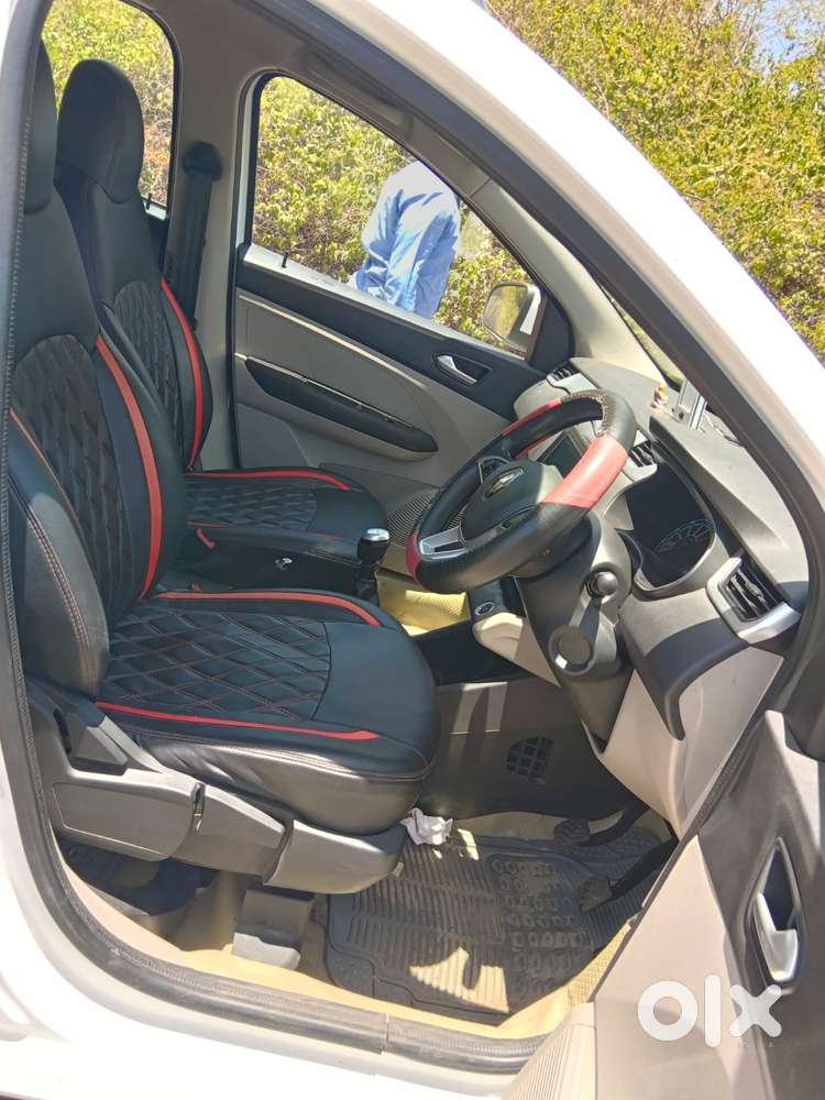 Renault Triber Rxz, 2021, Petrol
