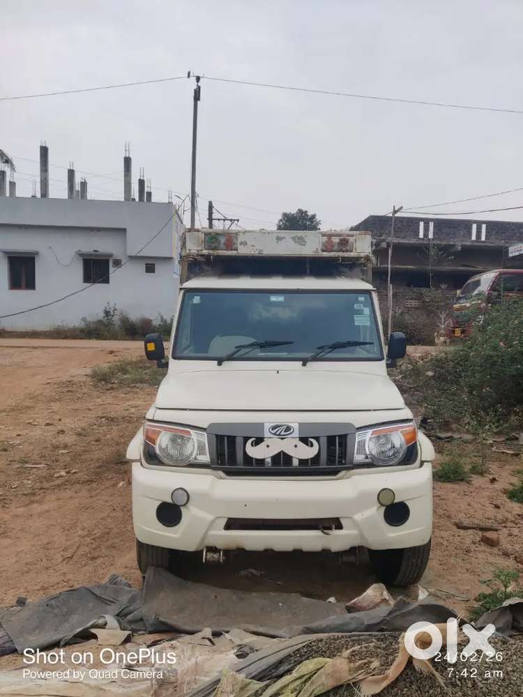 Mahindra Bolero Pik-up 2022 Diesel 130000 Km Driven