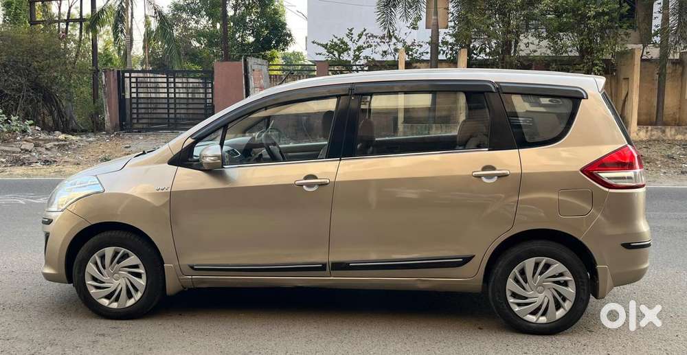 Maruti Suzuki Ertiga 2012-2015 Vxi, 2014, Petrol