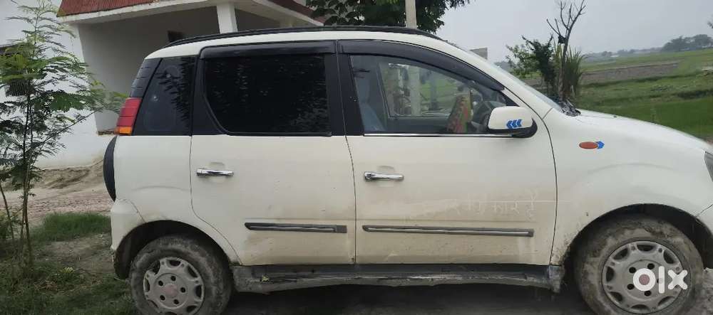 Mahindra Quanto 1.5 C6 2015