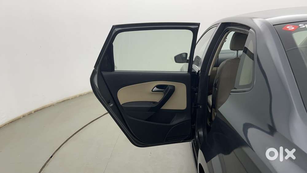 Volkswagen Ameo 1.2 Mpi Comfortline Plus, 2016, Petrol