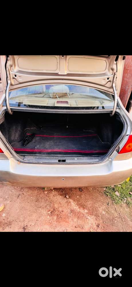 Toyota Corolla 2005 Petrol Well Maintained