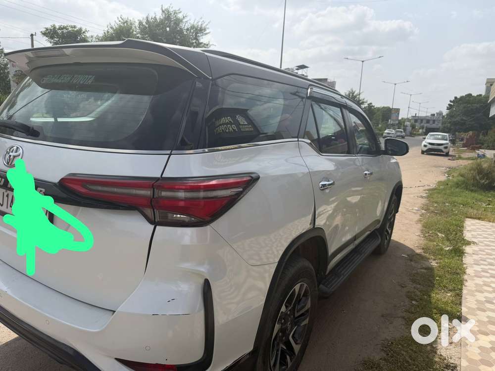 Toyota Fortuner Legender 4x2 At 2.8, 2024, Diesel