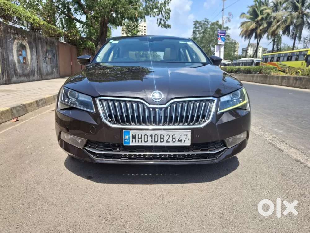 Skoda Superb [ ] 1.8 Style Tsi At, 2018, Petrol