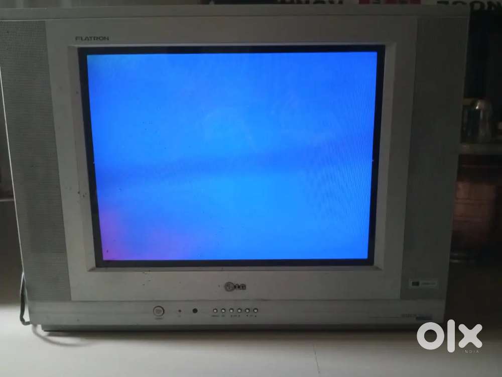 LG FKATRON COLOUR TV