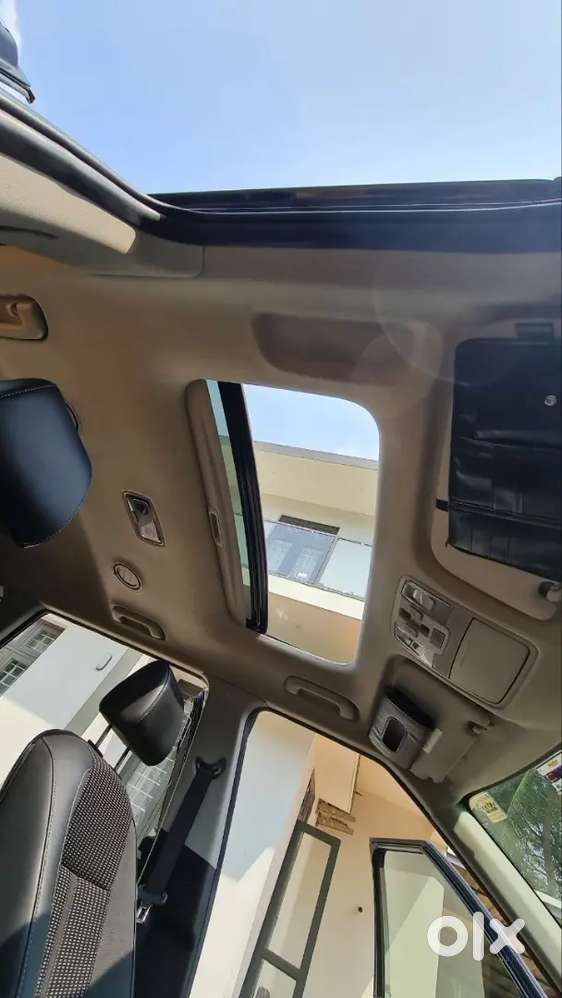 Kia Carens 2024 Petrol 1.5 Turbo Dct 10500 Km Driven