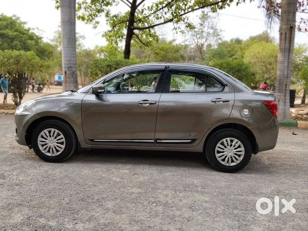 Maruti Suzuki Swift Dzire 1.2 Vxi Bsiv, 2018, Petrol